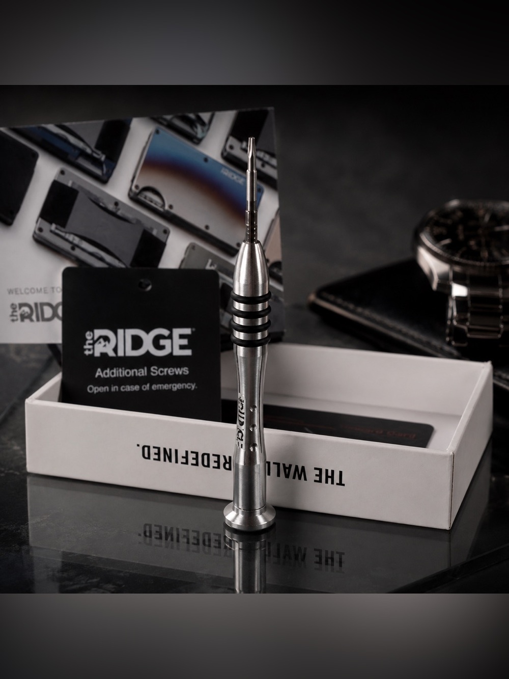 The Ridge Carbon Fiber RFID Wallet w/ Box, Tool & $10 Reward Card - Picture 7 of 14